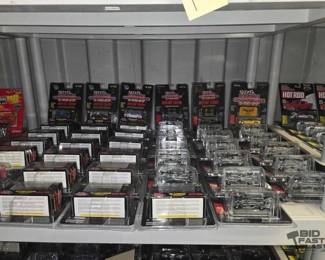 8512 NEW41 Racing Champion Mint Die Cast Cars