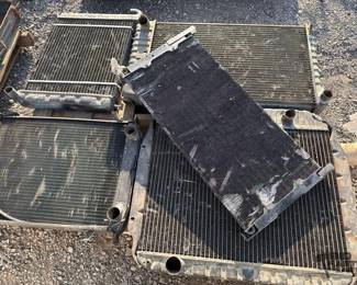 1038  5 Radiators 