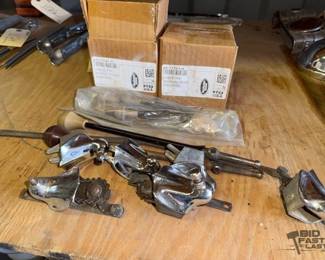 1130 Chrome Mirror Heads