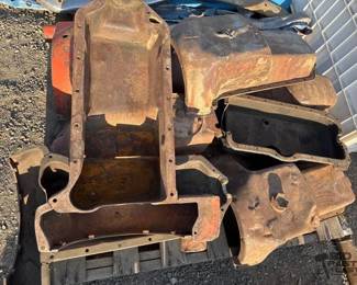 1060 Pallet of Oil Pans