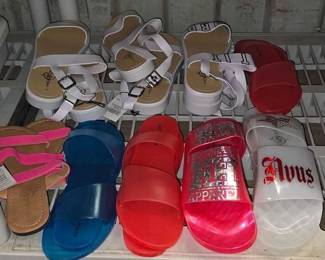 8148 NEW 9 Pairs of Womens Sandals Slides