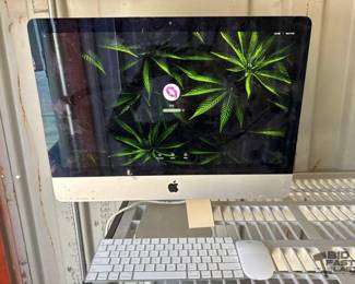 8004 iMac Desktop Computer