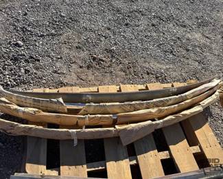 1066 4 Chrome Bumpers