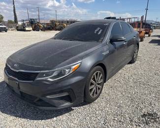 230  2019 Kia Optima 