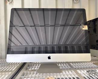 8024 iMac Desktop Computer