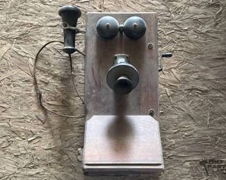 9002  Vintage Western Electric Phone 