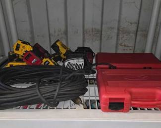 8120 De Walt Mac Tools Wireless Drills, Socket Sets More