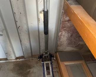 774  Pittsburgh Racing 1.5 Ton Floor Jack 
