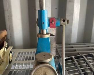 826 Rimac Spring Tester