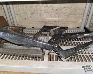 9600  Chrome Bumper Parts 