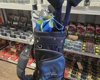 8124  Tour Collection Golf Bag  Clubs 