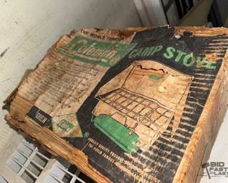 4604 Coleman Camp Stove