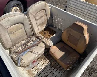 905 3 Car Seats