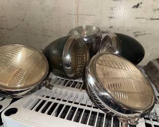 9590  5 Headlights 