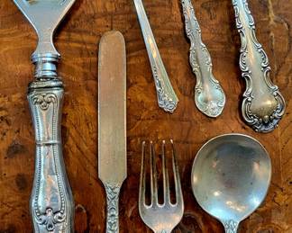 Sterling silver pieces. 