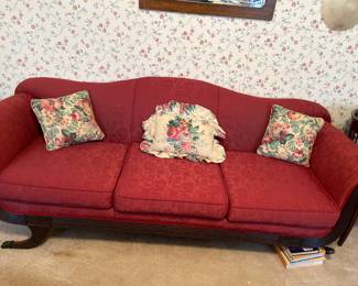 Vintage Couch good condition but has a Leg that needs to be repaired