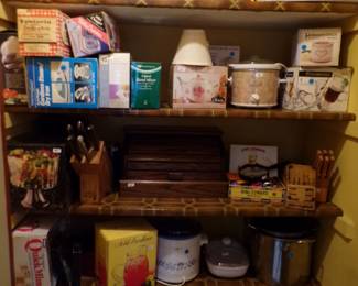 SMALL KITCHEN APPLIANCES