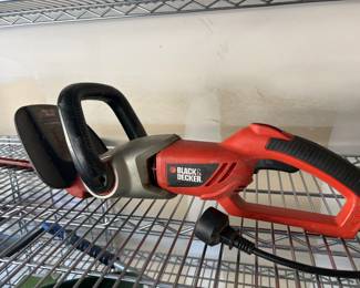 Black and Decker Electric Hedge Trimmer