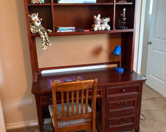 Matching Desk