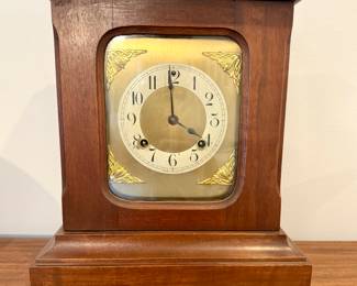 Clock antique