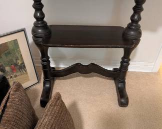 Occasional table