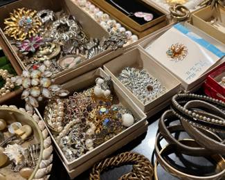 Vintage Costume Jewelry