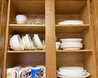Vintage Corelle plate & bowl set