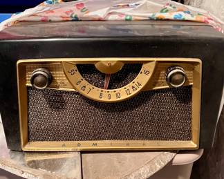 Vintage Admiral Radio