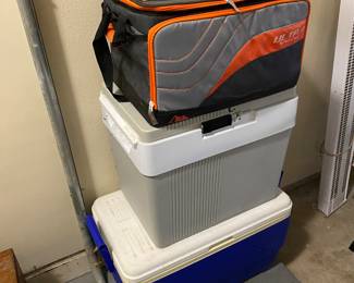 electric car cooler is nice,