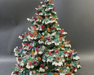 Lot 73 – 1990s Hand Painted Light Up Ceramic Xmas Tree