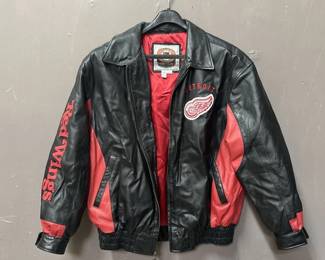 Lot 43 – Medium NHL Detroit Red Wings Leather Coat