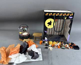 Lot 125 – Partial Halloween Diorama & Music Box