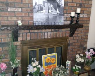 Floral pots and vases