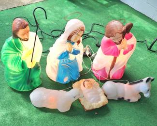 blow mold nativity 