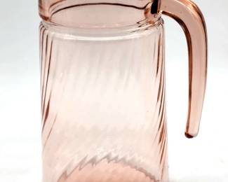 Arcoroc glass pitcher 