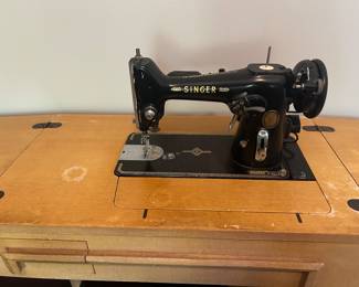 Singer cabinet sewing machine 