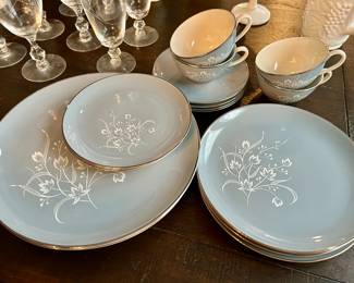 Pickard “Enchantment” service for 4