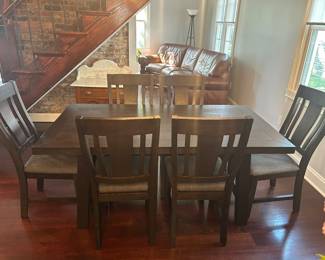 Dining table with 6 chairs