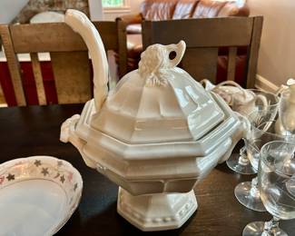 Tureen with ladle