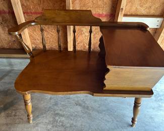 Maple telephone chair