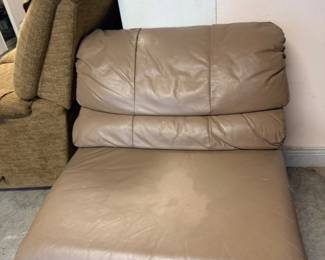 leatherloungechair