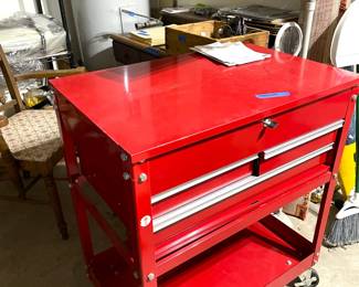 Craftsman Lockable roller tool box.