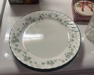 Corelle Ivy Patern dinnerware 