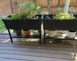 Planter boxes (self-watering)