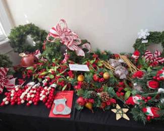 Xmas Greenery And Swag