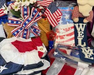 Independence Day Outdoor Decor Mystery Lot