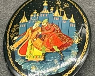Black Lacquered Russian Folk Art Scene Button