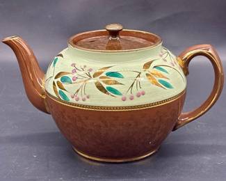 Sadler Brown Betty Teapot- Staffordshire, England