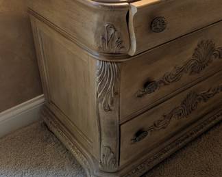 Rossi Furniture set  of 2 nightstands and lamps
