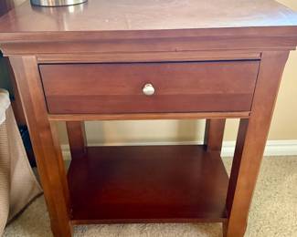 Thomasville Nightstands  (2) 